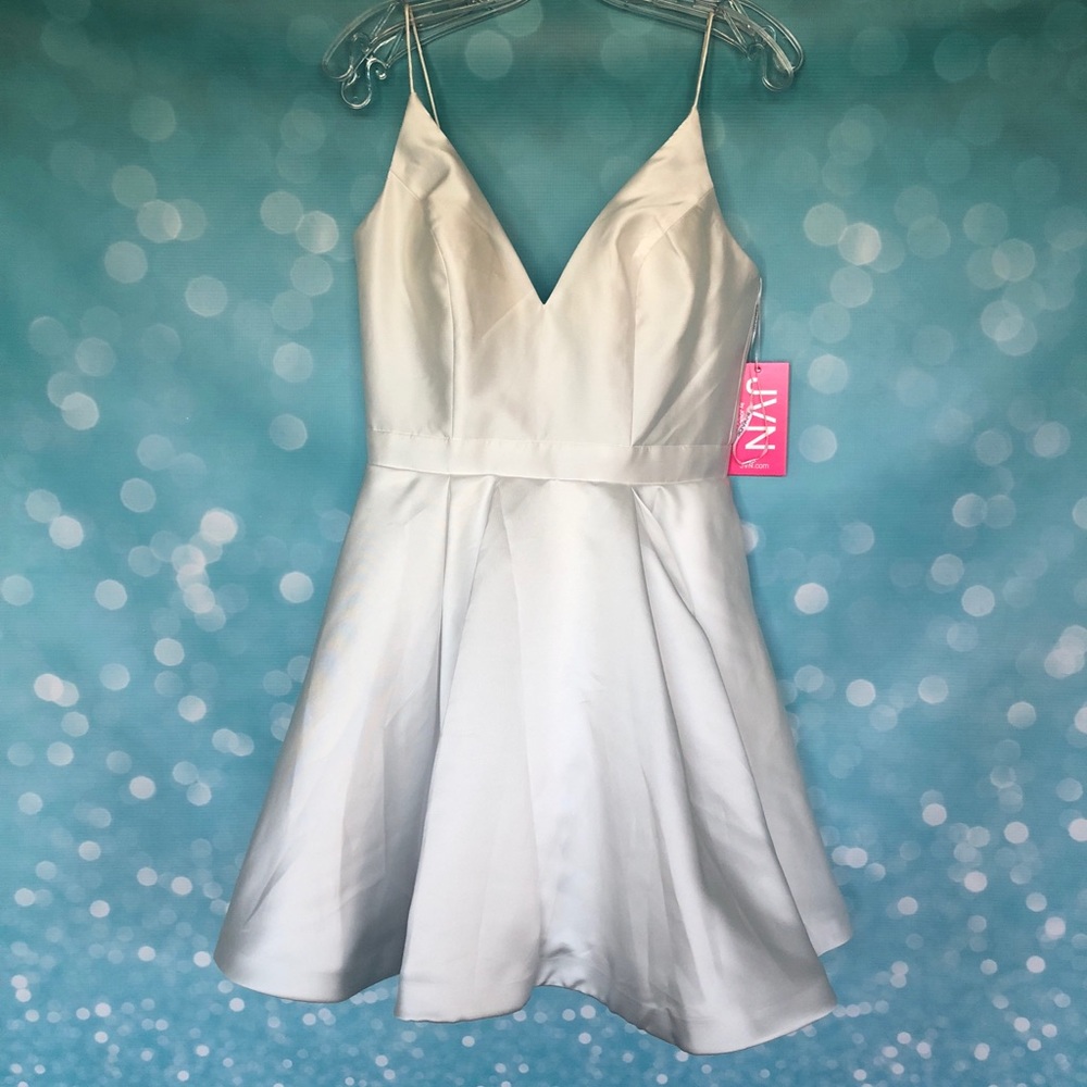Prom/evening gown dress